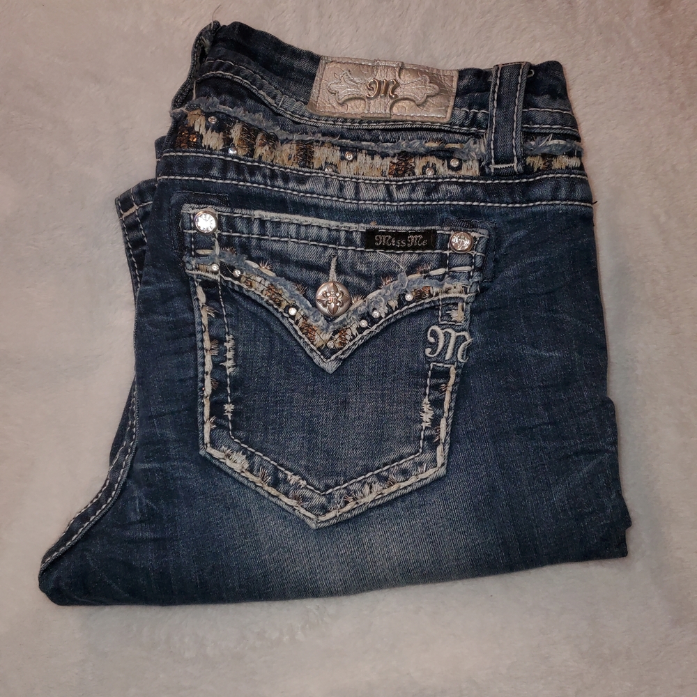 Miss ME size 29 Mid Rise Easy Boot Cut Jeans